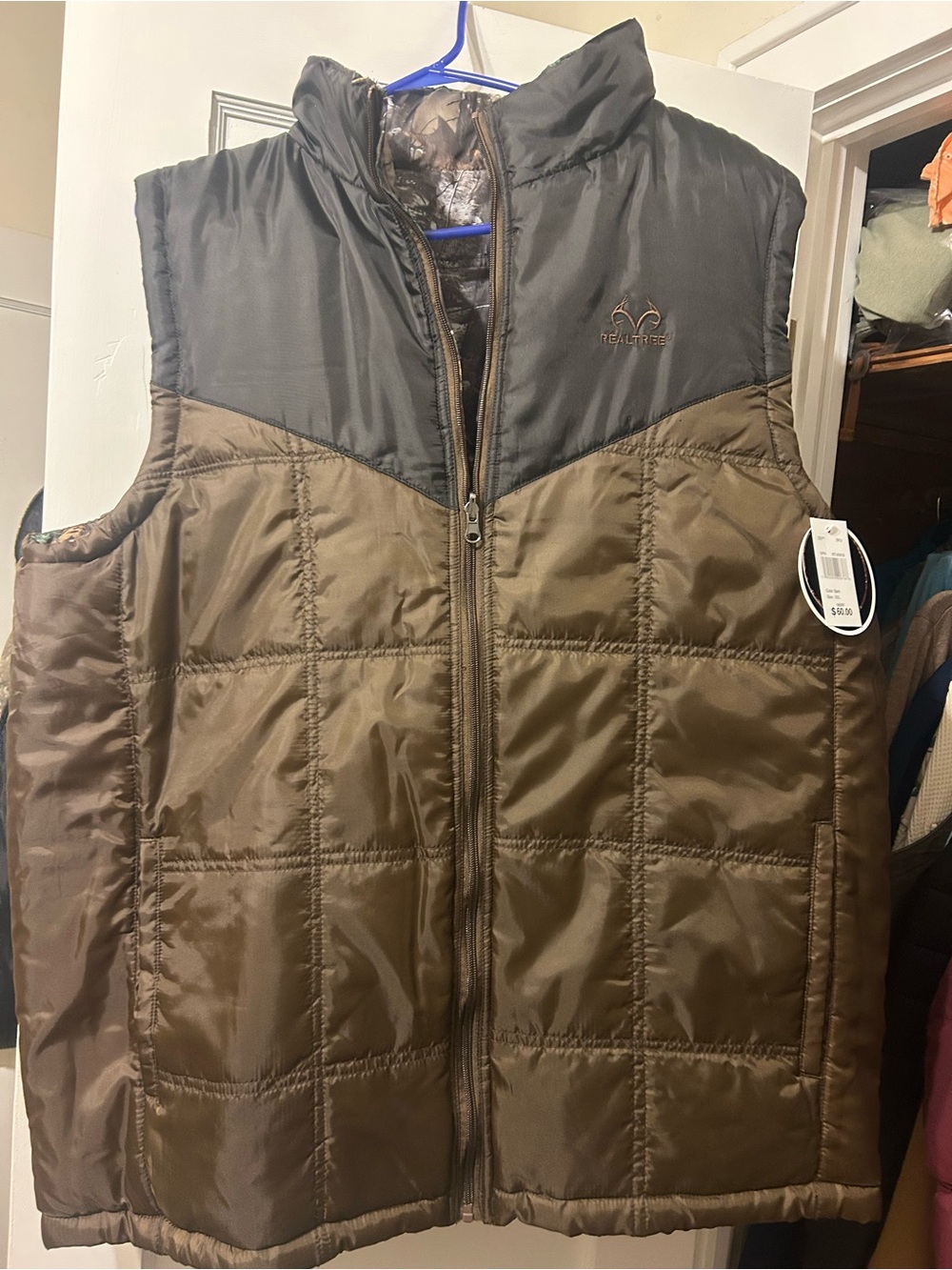 Realtree Brown and Black Quilted Puffer Vest